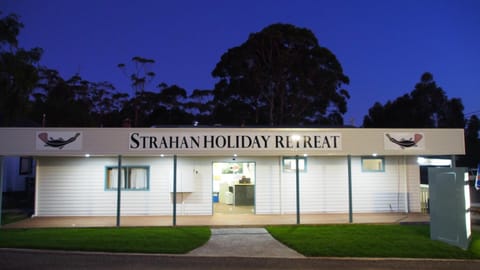 Property building, Lobby or reception
