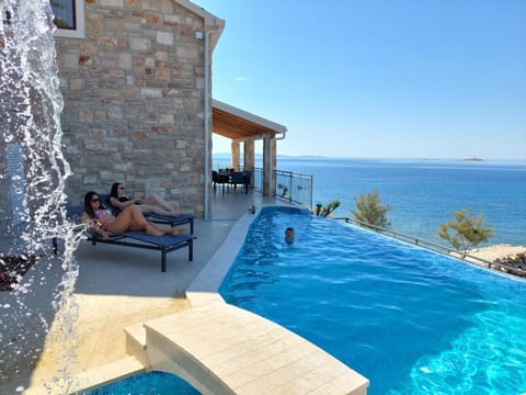 Lavanda Mobile Homes & Villas Campingplatz /
Wohnmobil-Resort in Dubrovnik-Neretva County