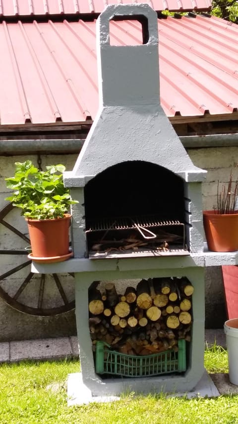 BBQ facilities, Garden