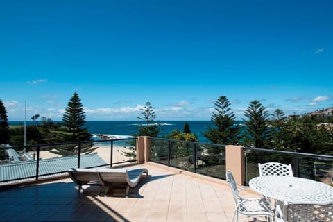 Coogee Sands Hotel & Apartments Apartment hotel in Sydney