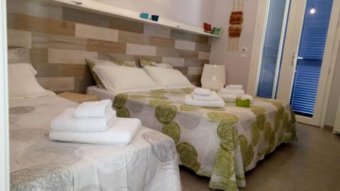 B&B Le Thuje Bed and Breakfast in Torre Lapillo