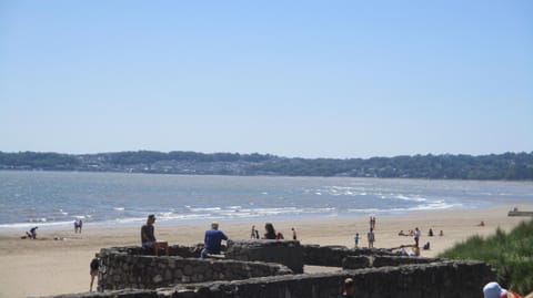 Beachcomber Pensão in Swansea