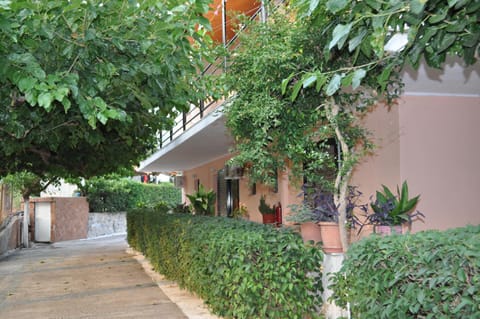 Olympion Village Studios Apartment hotel in Messenia