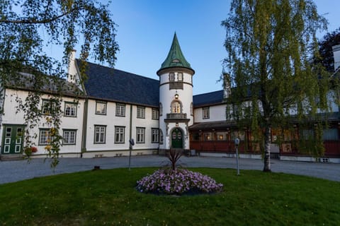 Bårdshaug Herregård Hôtel in Trondelag