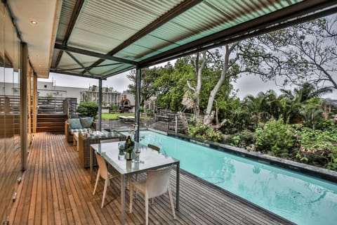 Garden, Balcony/Terrace, Dining area, Pool view, Swimming pool