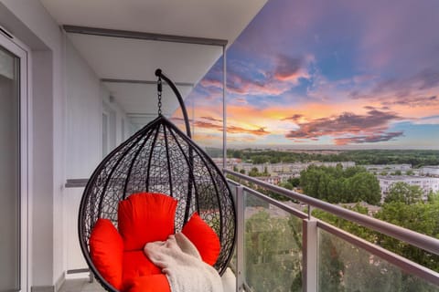 View (from property/room), Balcony/Terrace, Sunrise