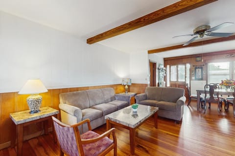 Angels Rest House in Fredericksburg