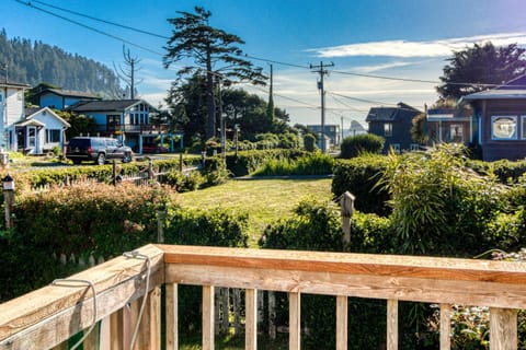 Windhaven House in Cape Meares