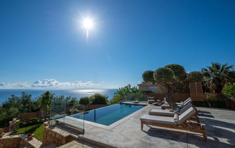 Pool view, Sea view, Swimming pool