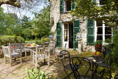 Patio, Dining area, Breakfast