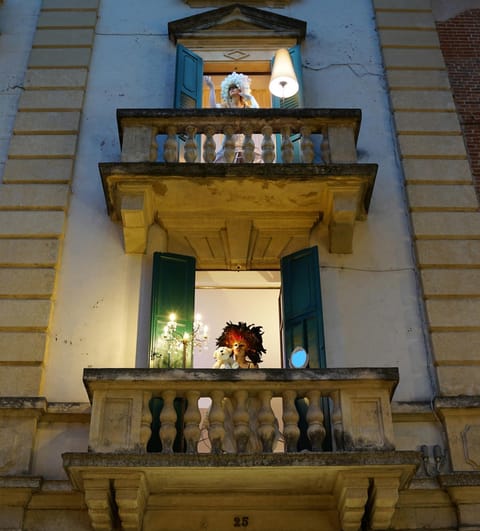 Billie's Flat RED - art & design apt in Verona historic centre Condo in Verona