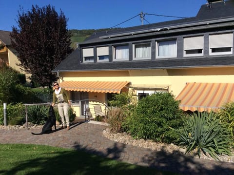 Ferien-Wein-Gut Keifer Bed and Breakfast in Bernkastel-Kues