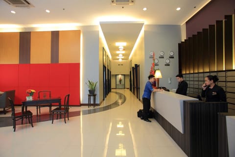 The Malayan Plaza Hotel Aparthotel in Pasig
