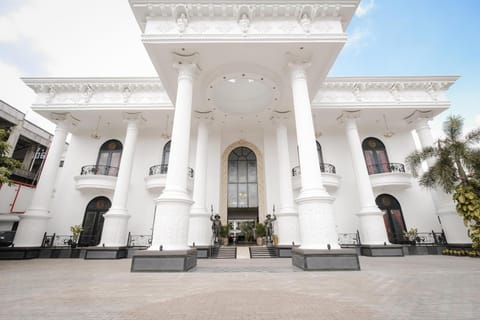 Balcony/Terrace, Landmark view