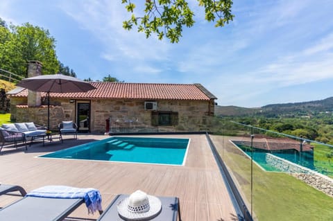 Day, Pool view, Swimming pool, sunbed