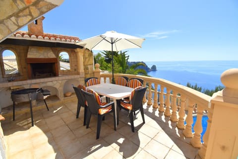 BBQ facilities, Balcony/Terrace, Sea view