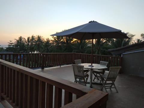 View (from property/room), Balcony/Terrace, Sea view, Sunset