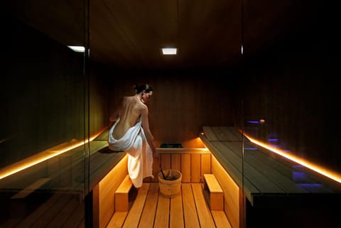 Sauna, Spa and wellness centre/facilities