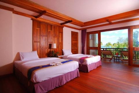 Andamania Beach Resort, Khaolak - SHA plus Hotel in Khuekkhak