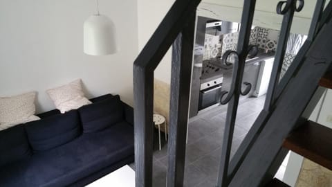 Kitchen or kitchenette, Living room, Seating area