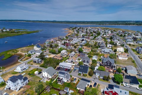 Plum Island Prize House in Newburyport