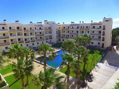 Property building, Bird's eye view, View (from property/room), Pool view, Swimming pool, Swimming pool