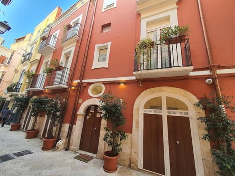 Arco Della Neve Guest House Bed and Breakfast in Bari
