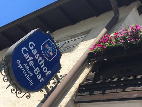 Gasthof Ogertschnig Bed and Breakfast in Klagenfurt