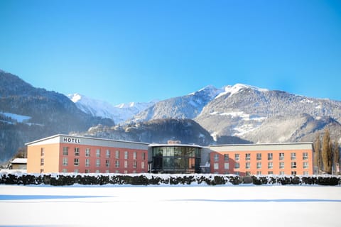 Property building, Winter, Mountain view