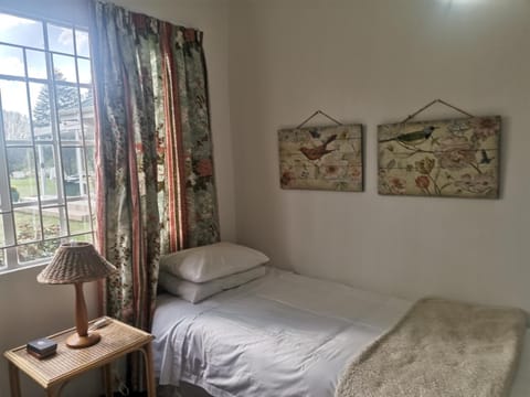 Sani Window B&B and Self catering Bed and Breakfast in KwaZulu-Natal