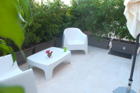 Four Rooms Guesthouse Bed and Breakfast in Oristano