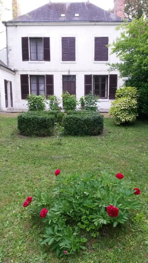 Property building, Spring