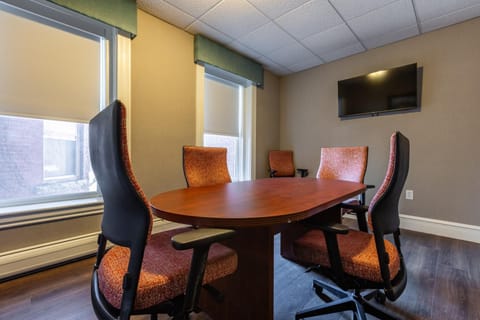 Meeting/conference room