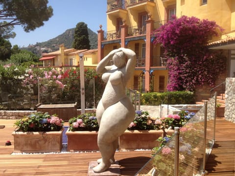 Ermitage de l'Oasis & Spa - Cannes Mandelieu Hotel in Mandelieu-La Napoule