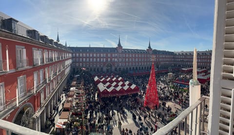 Plaza Mayor View Apartment in Centro