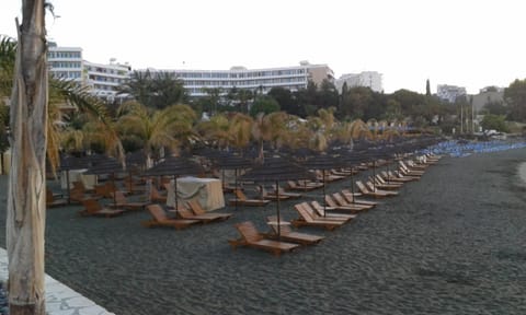 Limassol Seaside Apartment Condominio in Limassol District