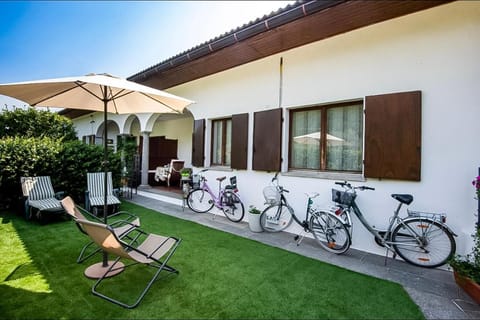 Day, Cycling, Garden view, sunbed