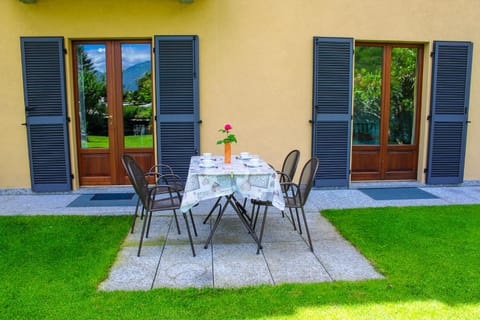 Garden, Balcony/Terrace