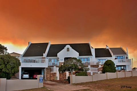 Walkerbay Accommodation Urlaubsunterkunft in Western Cape