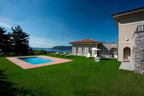 Villa Il Portico Moradia in Verbania