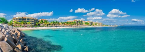 Hotel Marina El Cid Spa & Beach Resort - All Inclusive Resort in Puerto Morelos