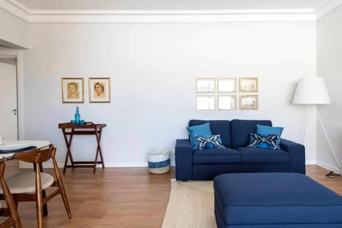 Elegant and bright apartment in Estoril Apartment in Estoril