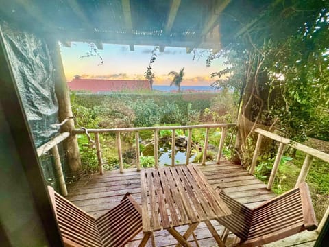 View (from property/room), Balcony/Terrace, Garden view