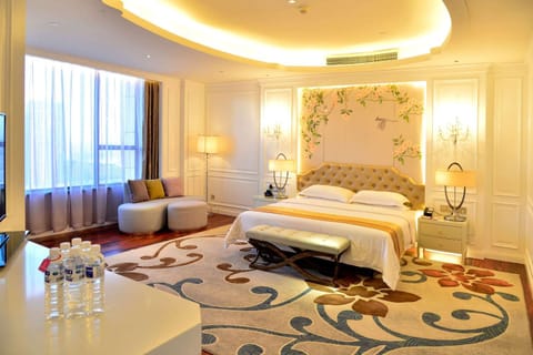 Ramada Heze Hotel in Shandong