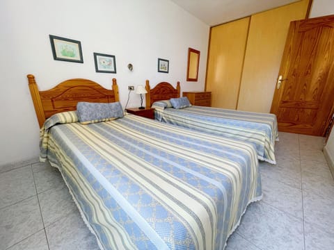 Torres del Sol Apartment in Playa de las Americas