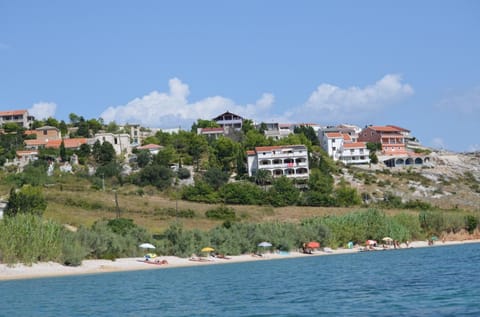 Holiday Home Smokvica House in Zadar County
