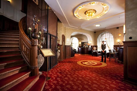 Staff, Lobby or reception