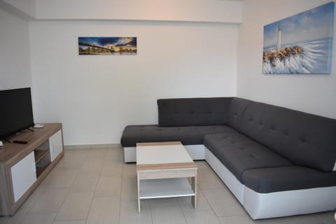 Luka Apartments Condo in Biograd na Moru