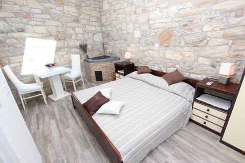 Dining area, Bedroom