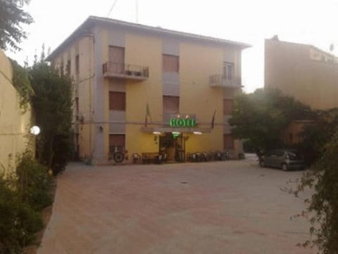 Parking Hotel Giardino Hôtel in Livorno